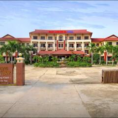 Отель Bach Dang Hoi An Hotel Вьетнам, Хойан - отзывы, цены и фото номеров - забронировать отель Bach Dang Hoi An Hotel онлайн парковка