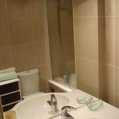 Апартаменты Quartier Latin (2) Apartment Париж ванная