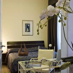 Отель Mamaison Residence Izabella Budapest комната для гостей