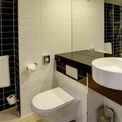 Отель Holiday Inn Express London - ExCeL ванная фото 2