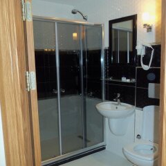 Ferah Hotel Гебзе ванная