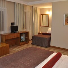 Island Hotel удобства в номере