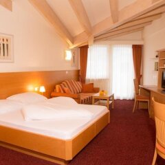 Отель Residence Hirzer Лагундо комната для гостей фото 5