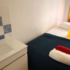 Отель Sunny Lisbon - Guesthouse and Residence ванная фото 2