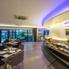 Отель Blue Boat Design Hotel Таиланд, Паттайя - отзывы, цены и фото номеров - забронировать отель Blue Boat Design Hotel онлайн питание фото 2
