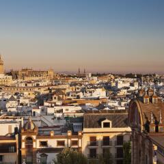Отель Gran Meliá Colón - The Leading Hotels of the World Испания, Севилья - отзывы, цены и фото номеров - забронировать отель Gran Meliá Colón - The Leading Hotels of the World онлайн городской автобус