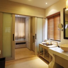 Отель Melati Beach Resort & Spa Таиланд, Самуи - 1 отзыв об отеле, цены и фото номеров - забронировать отель Melati Beach Resort & Spa онлайн ванная фото 2