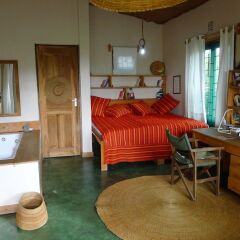 Отель Nature Homes - Africa Amini Life комната для гостей фото 5
