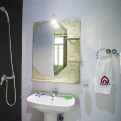 Отель Hôtel Mamora Марокко, Танжер - 1 отзыв об отеле, цены и фото номеров - забронировать отель Hôtel Mamora онлайн ванная фото 2