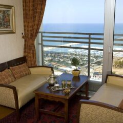 Renaissance Tel Aviv Hotel Тель-Авив комната для гостей фото 5