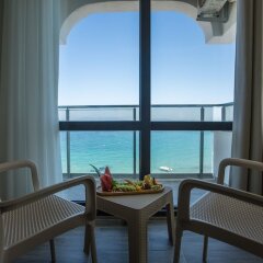 Marti Beach Hotel Турция, Кушадасы - 1 отзыв об отеле, цены и фото номеров - забронировать отель Marti Beach Hotel онлайн балкон