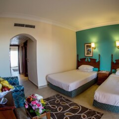 Отель Titanic Resort and Aqua Park - All Inclusive комната для гостей фото 3