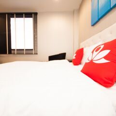 Отель ZEN Premium Sukhumvit 33 комната для гостей фото 3