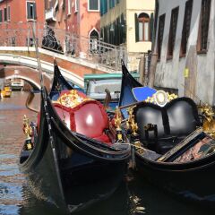 Отель Charming Venice Apartments Италия, Венеция - отзывы, цены и фото номеров - забронировать отель Charming Venice Apartments онлайн приотельная территория фото 2