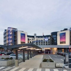 Отель Radisson Blu Hamburg Airport Гамбург парковка