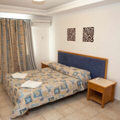 Отель Alecos Hotel Apartments Кипр, Пафос - отзывы, цены и фото номеров - забронировать отель Alecos Hotel Apartments онлайн комната для гостей фото 5