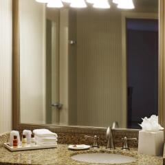 Отель Sheraton Columbus Suites Колумбус с домашними животными