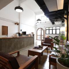 Apartment45 Hostel - Adults Only Бангкок интерьер отеля