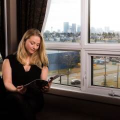 Отель Executive Royal Hotel Calgary Канада, Калгари - отзывы, цены и фото номеров - забронировать отель Executive Royal Hotel Calgary онлайн балкон