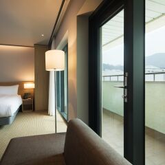 Orakai Cheonggyesan Hotel балкон