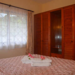 Au Cap Self Catering Guest House in Mahe Island, Seychelles from 156$, photos, reviews - zenhotels.com guestroom