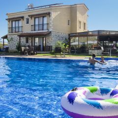 Alacati Pupil Hotel Чешме бассейн