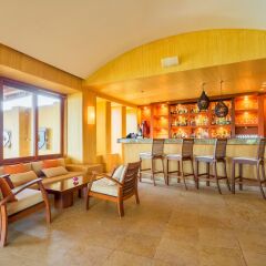 Отель Cala de Mar Resort & Spa Ixtapa гостиничный бар