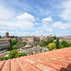 Апартаменты Holiday Apartment Rome - Colosseum Рим балкон