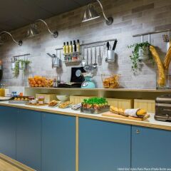Отель Ibis Styles Paris Place d'Italie - Butte Aux Cailles Франция, Париж - отзывы, цены и фото номеров - забронировать отель Ibis Styles Paris Place d'Italie - Butte Aux Cailles онлайн питание фото 2