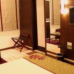 Отель Amrapali Grand Индия, Нью-Дели - отзывы, цены и фото номеров - забронировать отель Amrapali Grand онлайн удобства в номере фото 2