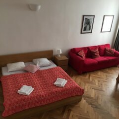 Апартаменты Charles Bridge Apartments комната для гостей фото 5