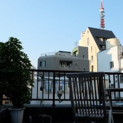 Hostel & Coffee Shop Zabutton Токио балкон