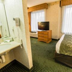 Отель Comfort Suites Wilmington ванная