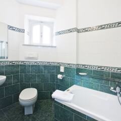 Отель Romantik Hotel Villa Pagoda Италия, Генуя - отзывы, цены и фото номеров - забронировать отель Romantik Hotel Villa Pagoda онлайн ванная фото 2