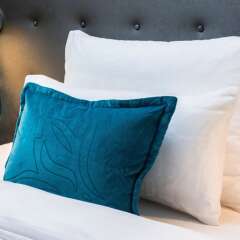 Отель Motel One Berlin-Alexanderplatz Германия, Берлин - 1 отзыв об отеле, цены и фото номеров - забронировать отель Motel One Berlin-Alexanderplatz онлайн удобства в номере фото 2