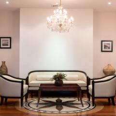Отель Tonson Residence B Boutique интерьер отеля фото 3