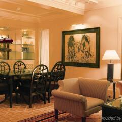 Отель The Claridges New Delhi интерьер отеля фото 3