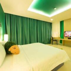 Sleep With Me Hotel design hotel @ patong 4* Стандартный номер фото 17