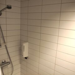 Отель DBU Hotel & Kursuscenter Дания, Орхус - отзывы, цены и фото номеров - забронировать отель DBU Hotel & Kursuscenter онлайн ванная фото 2