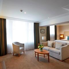 Amba Hotel Charing Cross 4* Люкс с различными типами кроватей
