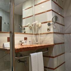 R2 Pájara Beach Hotel & Spa - All Inclusive ванная фото 2