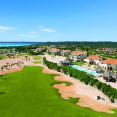 Отель Xeliter Golden Bear Lodge & Golf - Free WiFi, Cap Cana Доминикана, Пунта Кана - отзывы, цены и фото номеров - забронировать отель Xeliter Golden Bear Lodge & Golf - Free WiFi, Cap Cana онлайн спортивное сооружение