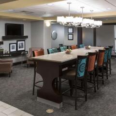 Отель Hampton Inn by Hilton Troy