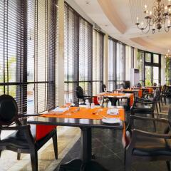 Отель Le Meridien Ogeyi Place питание фото 2