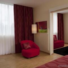 Отель Ramada Encore Geneva Швейцария, Ланси - 1 отзыв об отеле, цены и фото номеров - забронировать отель Ramada Encore Geneva онлайн комната для гостей