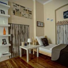 Explorer Hostel комната для гостей