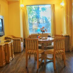 Отель Dee Marks Hotel & Resorts Индия, Нью-Дели - отзывы, цены и фото номеров - забронировать отель Dee Marks Hotel & Resorts онлайн в номере