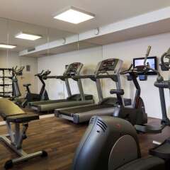 Отель Park Inn by Radisson Antwerpen фитнесс-зал