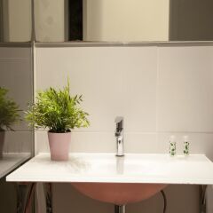 Отель Flats Friends Soho Suites питание