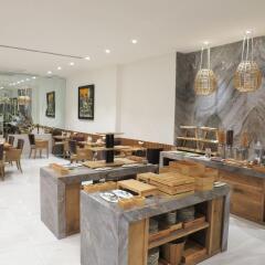A&Em Art Hotel питание